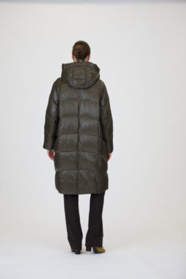 Towmy firmos vidutinio ilgio striukė su gobtuvu