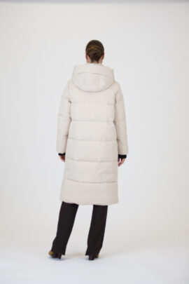 Towmy firmos paltas su gobtuvu