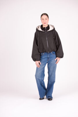 Trumpa Towmy firmos striukė