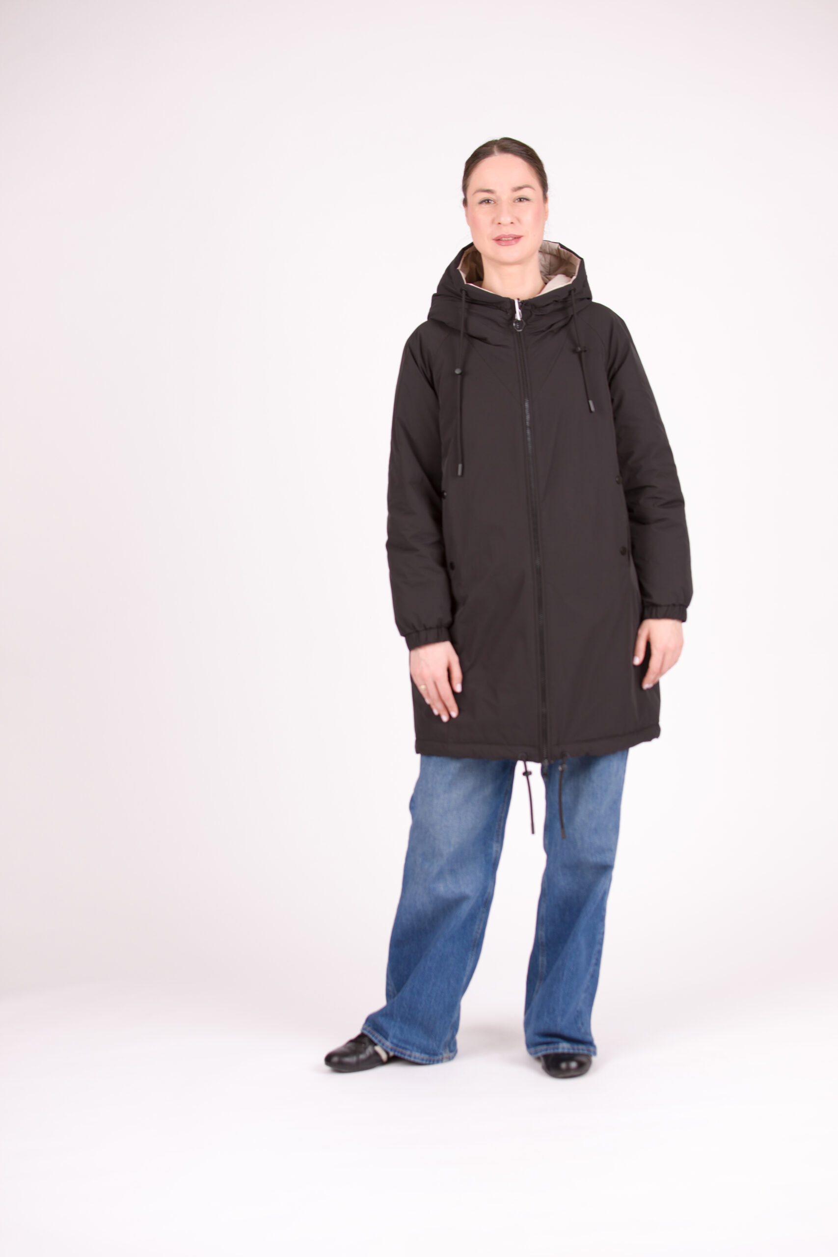 Towmy vidutinio ilgio striukė