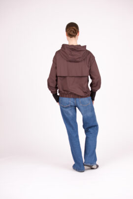 Towmy firmos vėjinė striukė