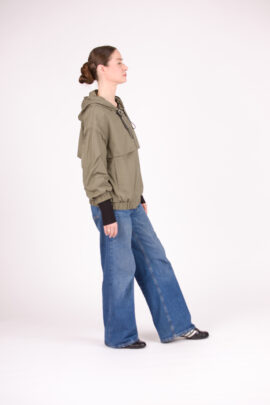 Towmy firmos vėjinė striukė