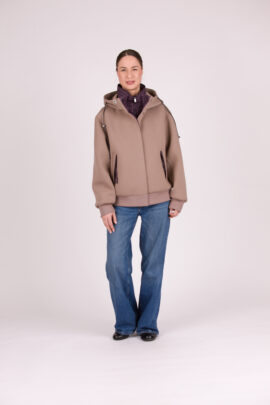 Yimosis firmos trumpa striukė